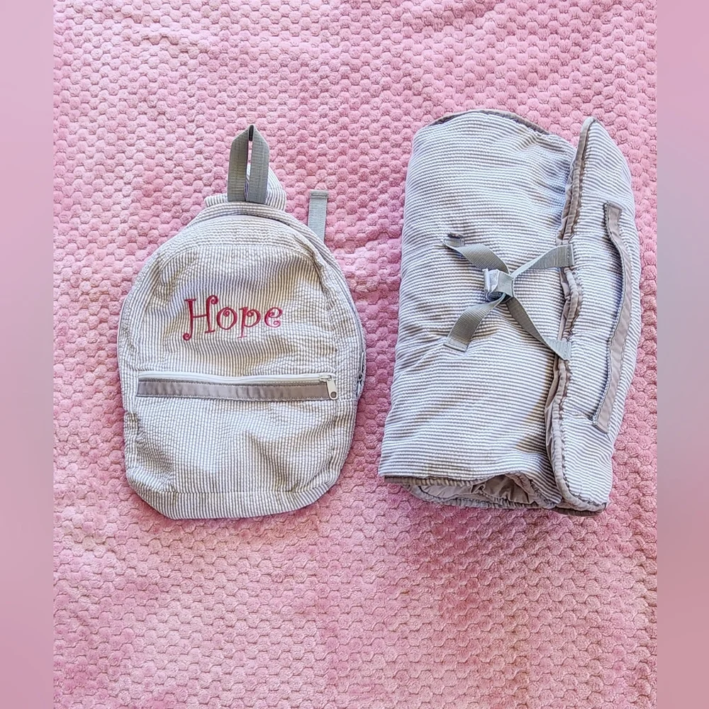 Set Backpack and Nap Mat